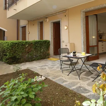 Genzianella Apartment *